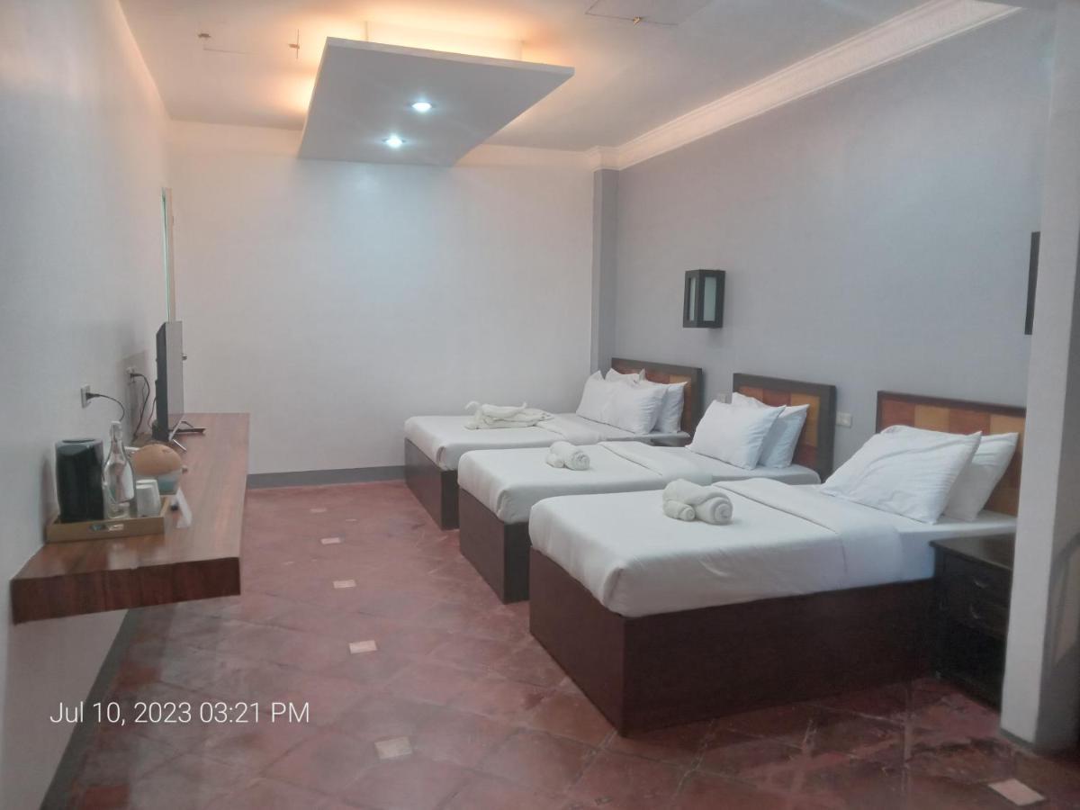 Dumaguete Seafront Hotel Dumaguete City Exterior photo